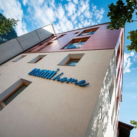 Manni Home - Rooms & Apartments マイヤーホーフェン エクステリア 写真