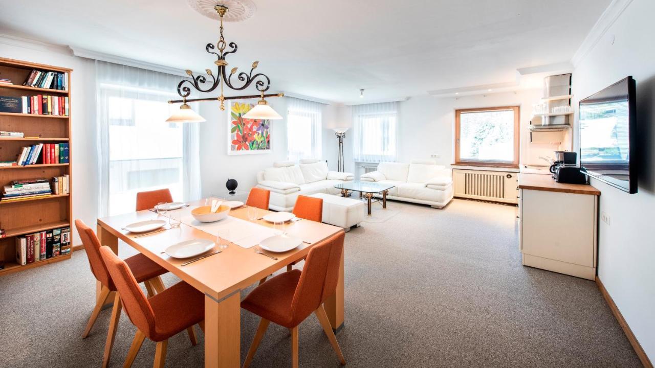 Manni Home - Rooms & Apartments マイヤーホーフェン エクステリア 写真