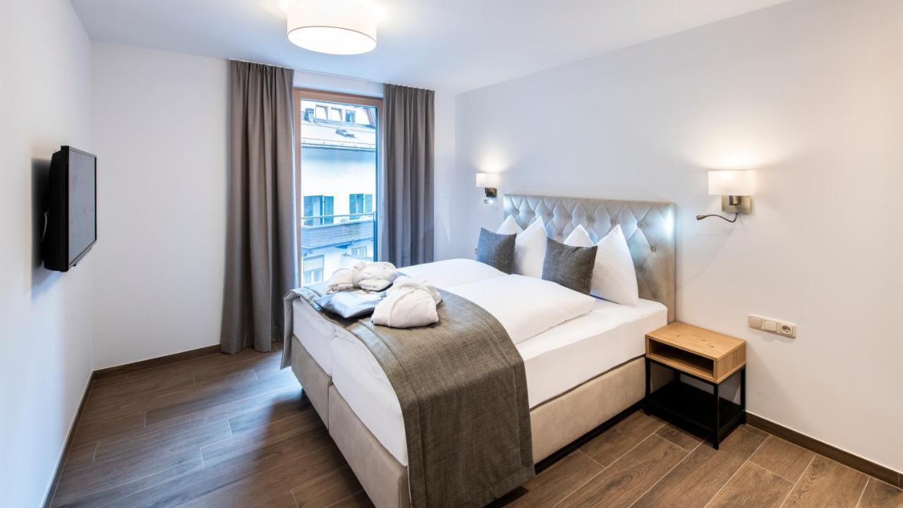 Manni Home - Rooms & Apartments マイヤーホーフェン エクステリア 写真