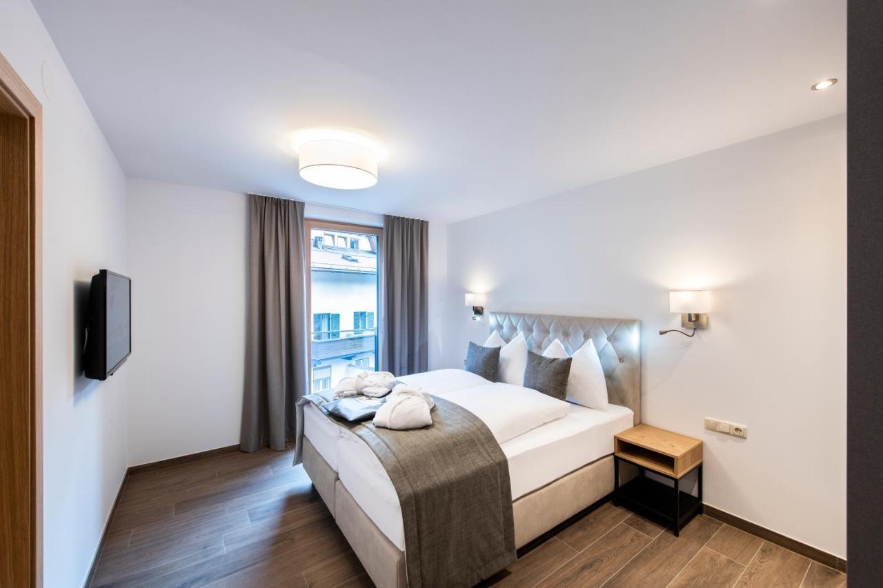 Manni Home - Rooms & Apartments マイヤーホーフェン エクステリア 写真